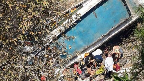 Jammu Kashmir Accident Uttar Pradesh Bus Jammu Kashmir Accident Uttar Pradesh Bus