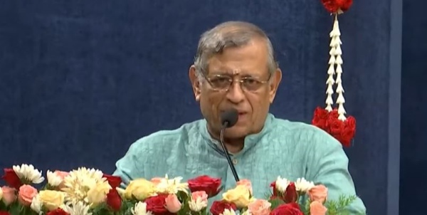 Auditor Gurumurthy PM Modi