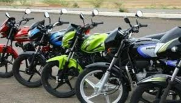 Best Tips to buy a second hand Bike and What are the features to consider while buying used Old cars