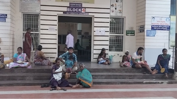 Pregnant women and mothers suffer due to 3 hour power cut at Karur Pregnant women and mothers suffer due to 3 hour power cut at Karur