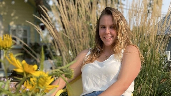 Threee months before wedding US teacher arrested for making out with 5th-grader