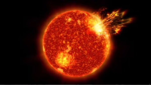 Powerful Solar Storm Hits Earth Birds went crazy and satellite function might affect