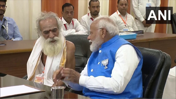 PM Modi filling Nomination today For Lok Sabha election BJP Modi road show in Varanasi