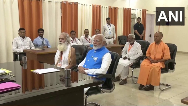 Who is Pandit ganeshwar Shatri Why PM Modi filed nomination with him details here