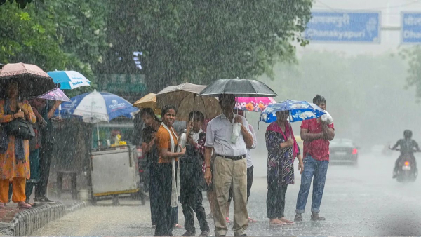 Chance of rain in next 3 hours in 9 districts including Chennai Tiruvallur Chengalpattu Chance of rain in next 3 hours in 9 districts including Chennai Tiruvallur Chengalpattu