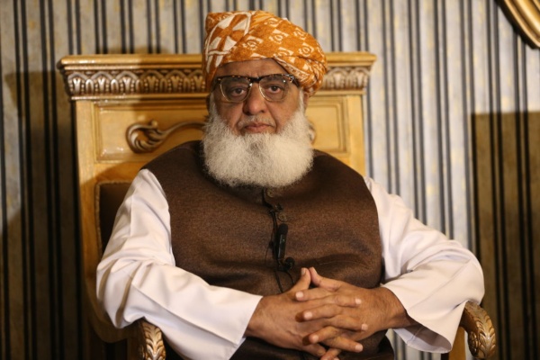 Pakistan opposition party leader Maulana fazlur Rahman says pakistan is begging to the world Pakistan opposition party leader Maulana fazlur Rahman says pakistan is begging to the world