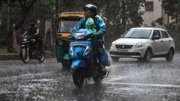 Heavy rain with no summer for These districts in Tamil Nadu for next 7 days says Weather departement