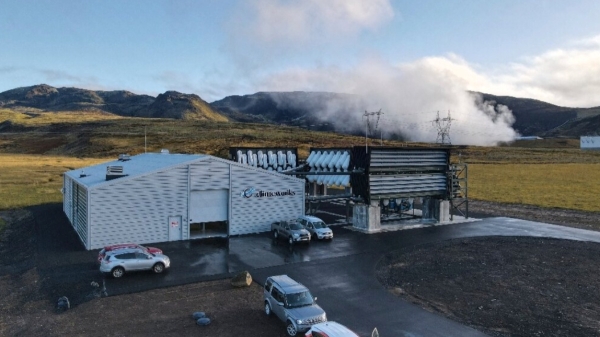 Iceland Orca plant is removing carbon dioxide from air and turns it into rock