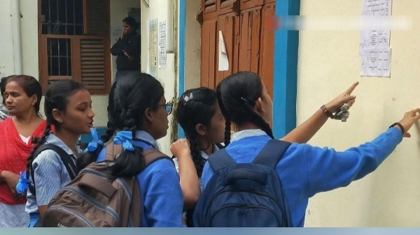 10th results Pass percentage is More in English than in any other subjects