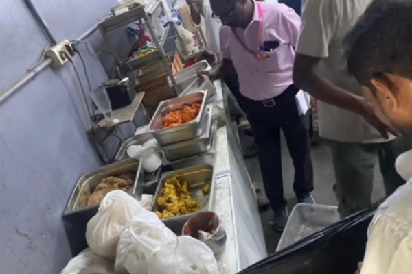 Thoothukudi Famous Mutton Biriyani Hotel and Are these the spoiled foods inside Tuticorin Restaurant Kitchen Fridge