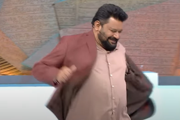 Neeya Naana Gopinath had taken off the coat he was wearing