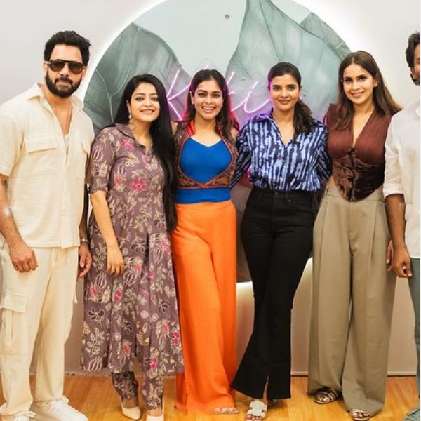 Bhagyaraj s son Shanthanu nd his wife Keerthi new studio opening