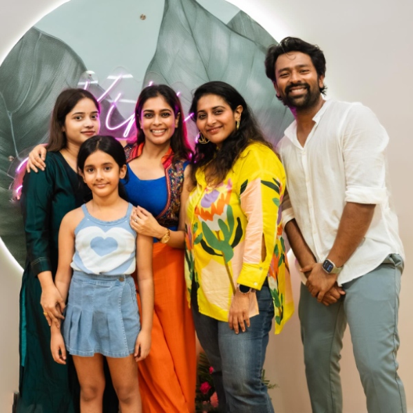Bhagyaraj s son Shanthanu nd his wife Keerthi new studio opening