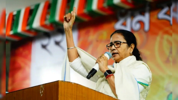 India bloc will win atleast 315 seats BJP will get maximum 195 says Mamata Banerjee