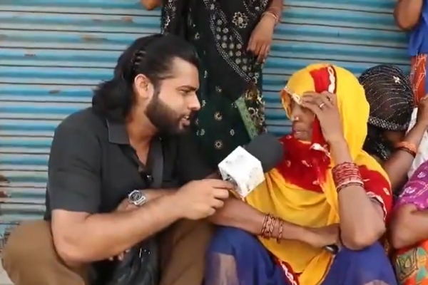 Rs 100 for women who attend Amit Shah Rally Journalist assaulted by BJP workers after he raised question in Rae Bareli