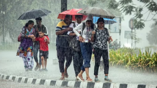 Government advises public to be careful after heavy rain warning