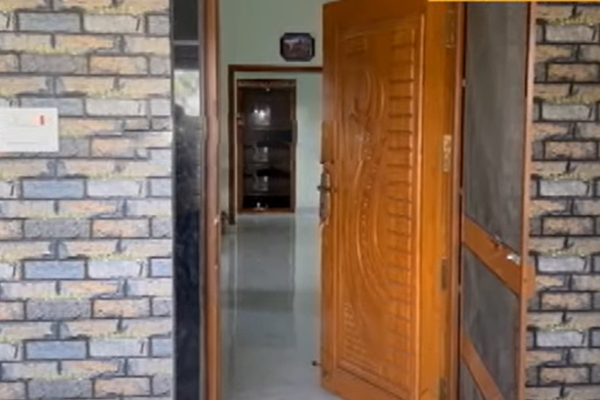 One crore cash and 9 sovereign gold stolen from the house of a BJP leader in Mettupalayam