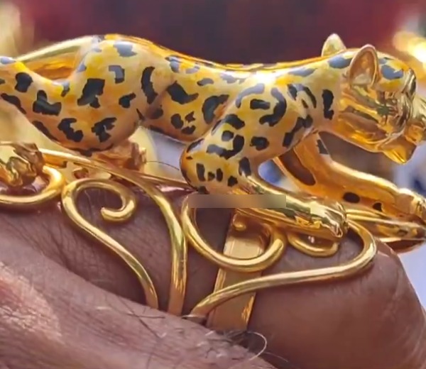 madurai varichiyur selvam gold