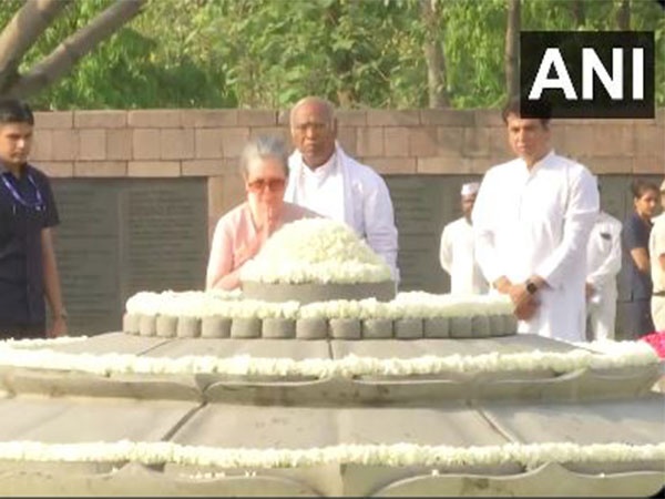 Sonia Gandhi Kharge pay homage to Ex PM Rajiv Gandhi on his 33rd death anniversary pm Modi says condolence on X
