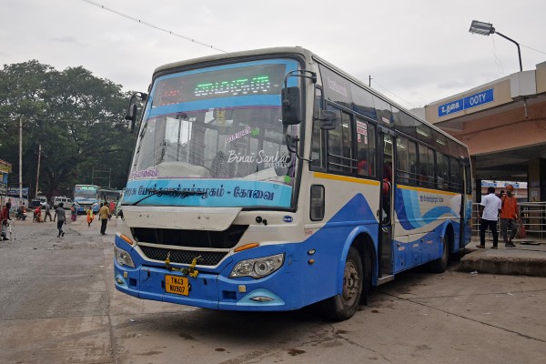 Announcement that a bus will run every five minutes from Mettupalayam to Ooty