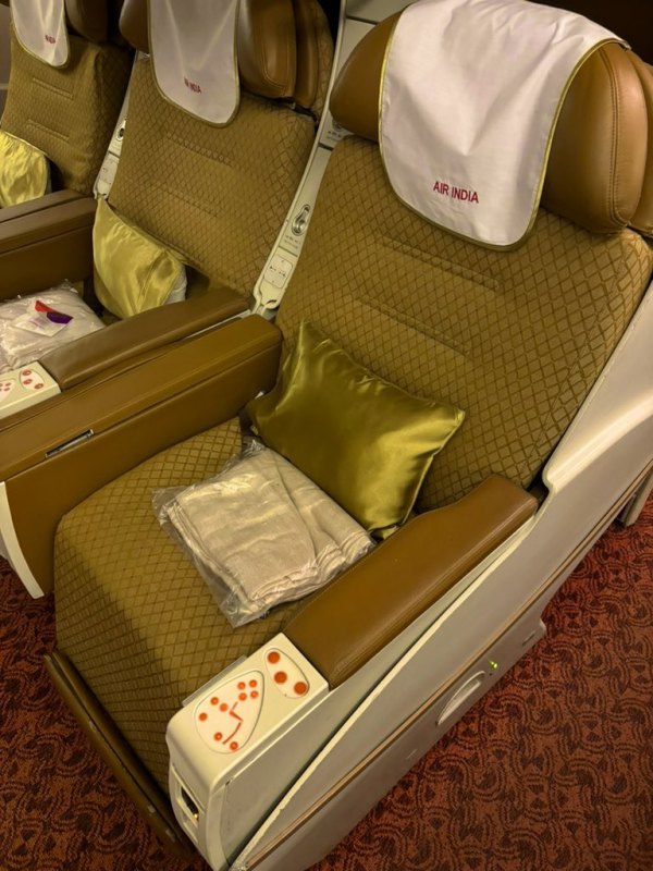 flight Air India delhi