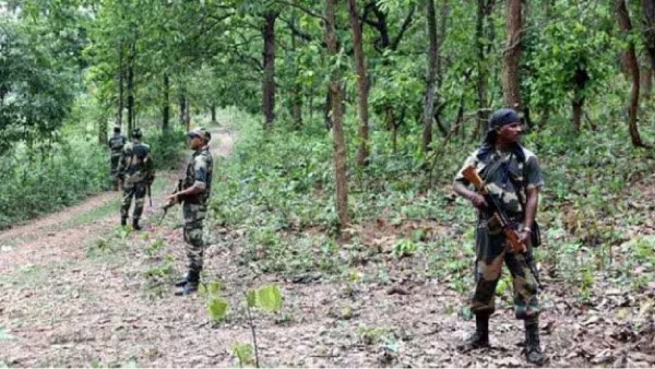 Chhattisgarh Naxalites CRPF India