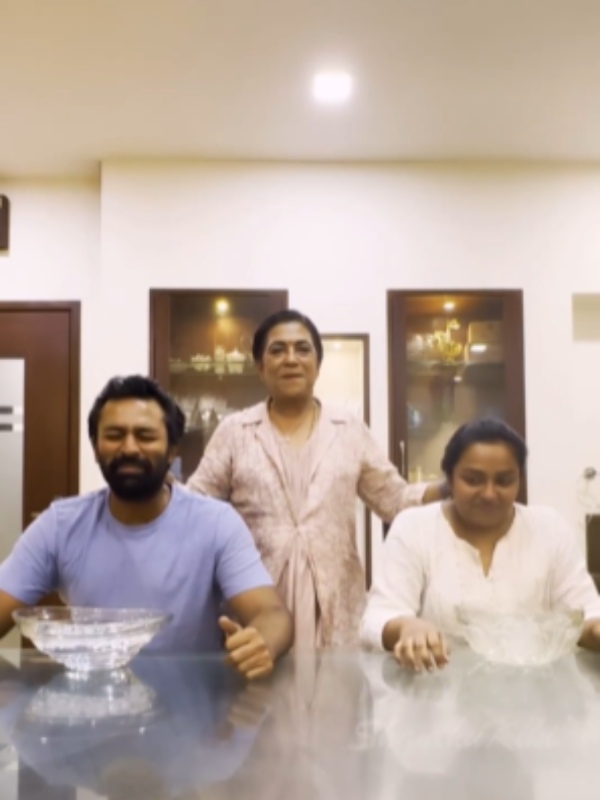 Television Tamil Cinema Actor Bhagyaraj Television Tamil Cinema Actor Bhagyaraj