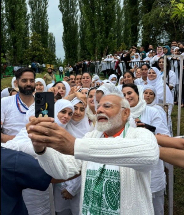 Narendra Modi Narendra Modi