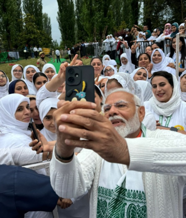 Narendra Modi Narendra Modi