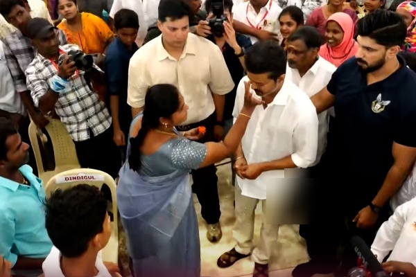 actor vijay tamilaga vettri kazhagam