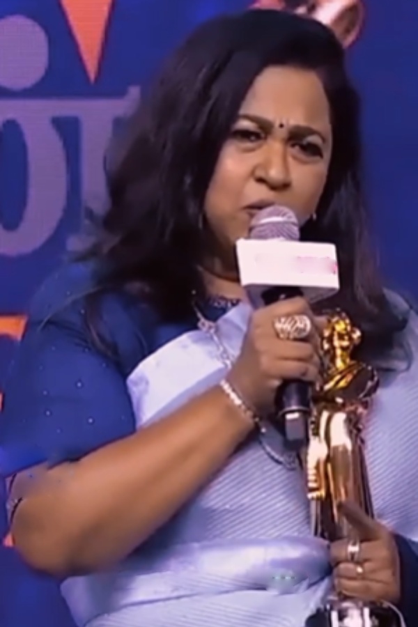 Television Varalaxmi Sarathkumar Radhika Sarathkumar