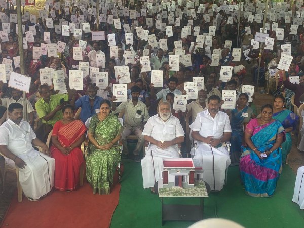 I Periyasamy DMK Dindigul