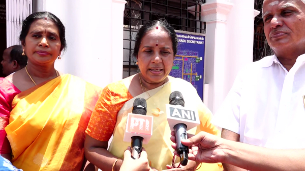 vanathi srinivasan mk stalin bjp politics
