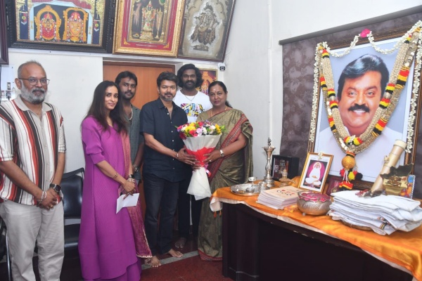 Vijay Vijayakanth Premalatha Vijayakanth