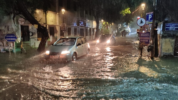 Puducherry Thunderstorms over 150 mm has fallen in short period and Tamil Nadu Weatherman video