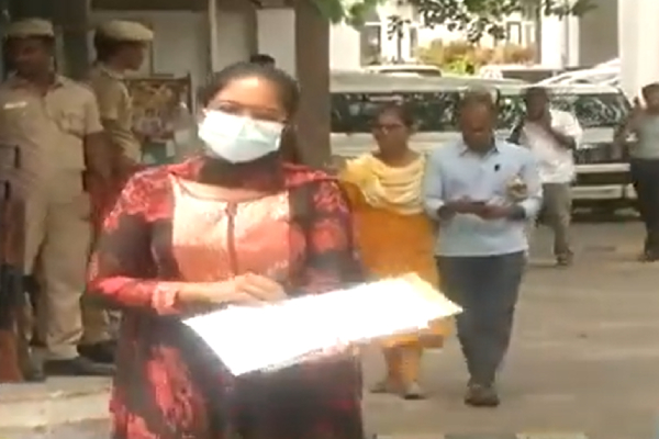 Chennai DGP office Pastor