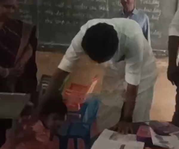 Anbil Mahesh school