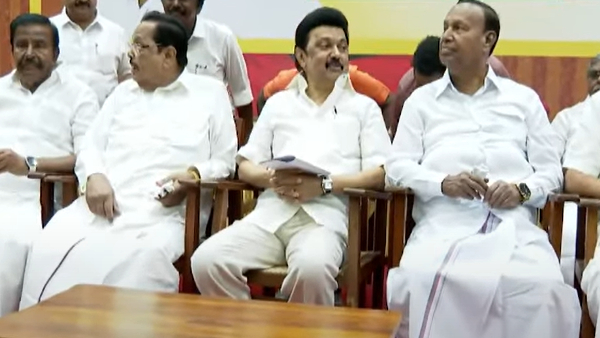 dmk district secretaries meeting mk stalin udhayanidhi stalin