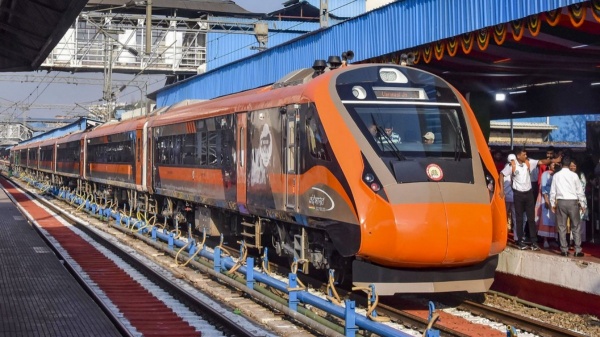 vande bharat train railway bangalore