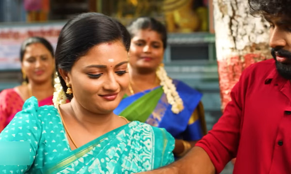 Television Siragadikka aasai serial vijay tv