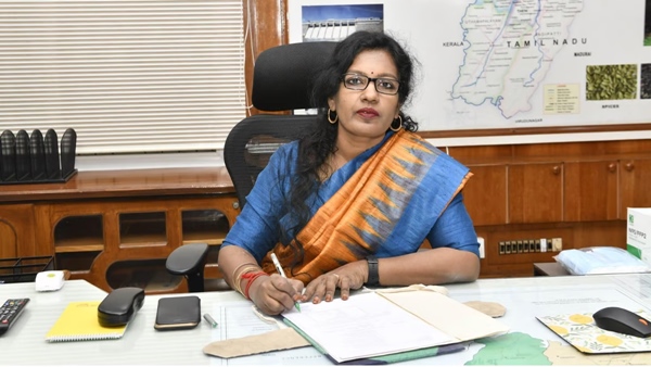 Theni District Collector RV Shajeevana has announced that those who are eligible to benefit from the Chief Minister s Girl Child Protection Scheme can apply through the website