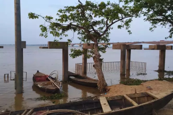 tour travel meghalaya