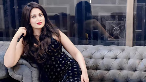 andhra-pradesh-govt-suspended-three-senior-ips-officers-over-harassing-model