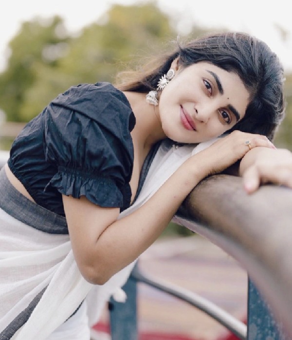 sun tv nimeshika radhakrishnan