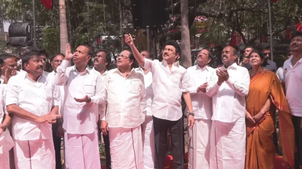 mk stalin dmk cn annadurai