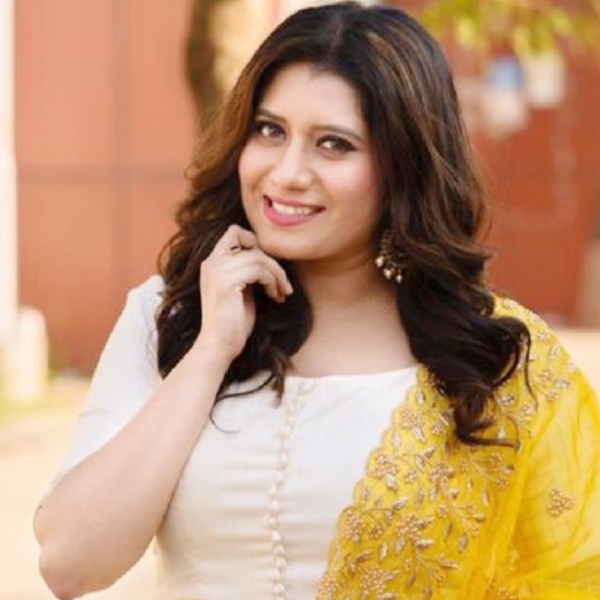 television vijay tv manimegalai