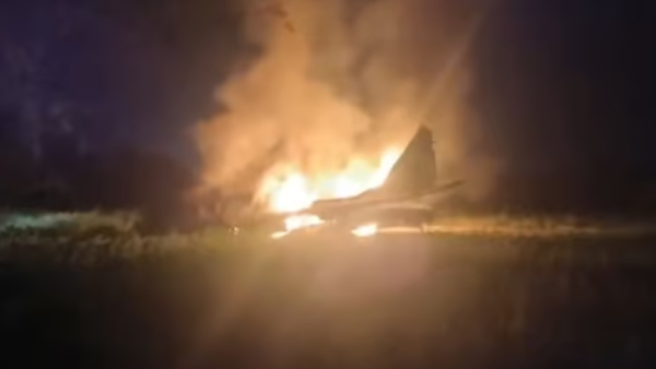 MiG-29 fighter jet crashes in Rajasthan near India Pakistan border due to technical snag MiG-29 fighter jet crashes in Rajasthan near India Pakistan border due to technical snag