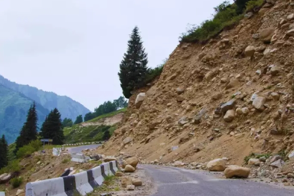 tour travel meghalaya