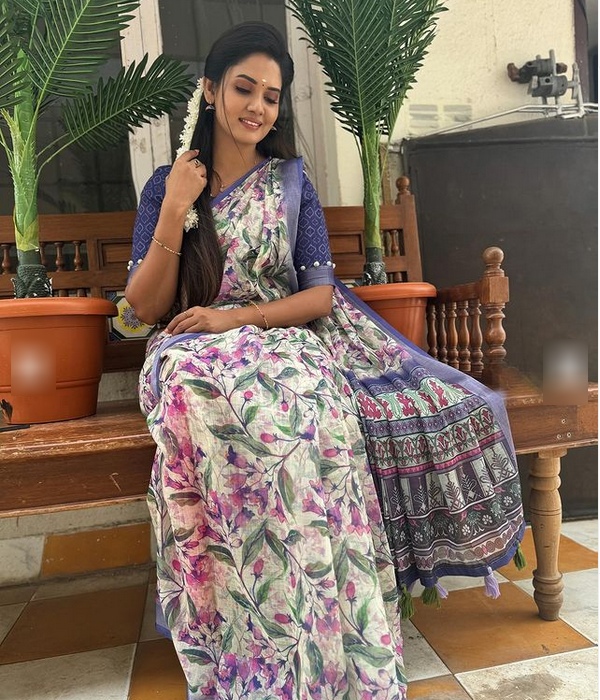 vijay tv sai gayathri