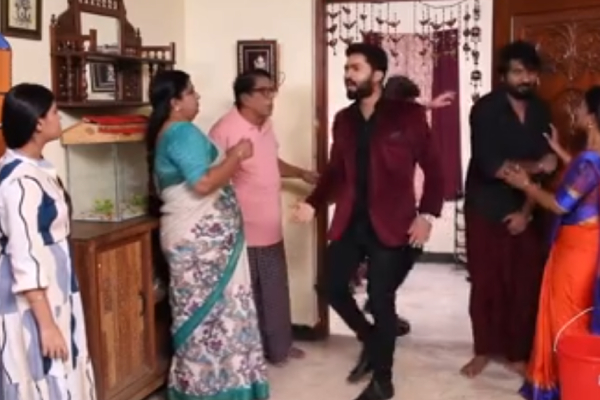 television siragadikka aasai serial vijay tv